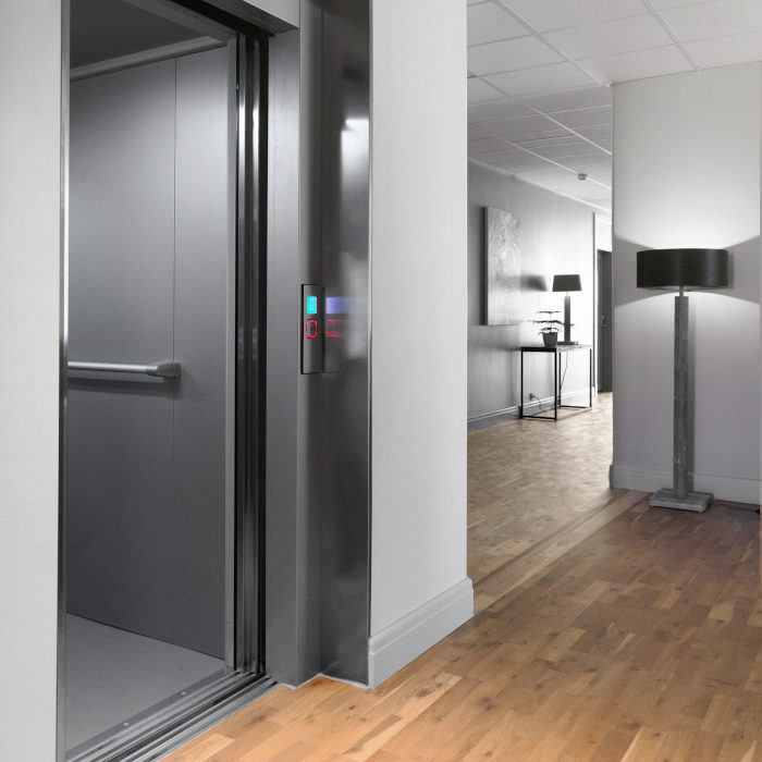 outodoor passenger lift Devon, Cornwall, Plymouth & Exeter700 public cabin lift exeter & plymouth